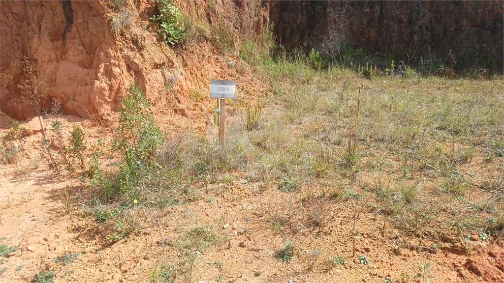 Terreno à venda no condomínio Basel Bourg, Campos do Jordão - SP
