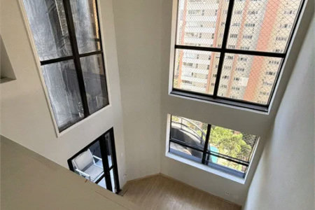 Apartamento à venda ou para alugar com 1 suíte em Vila Suzana, São Paulo, SP