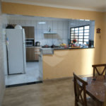 Sobrado à venda com 3 quartos, sendo 1 suíte, em Tremembé, São Paulo, SP