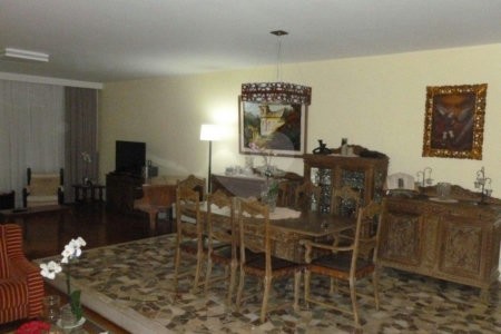 Casa Térrea à venda com 4 quartos, sendo 1 suíte,  em Tucuruvi, São Paulo, SP