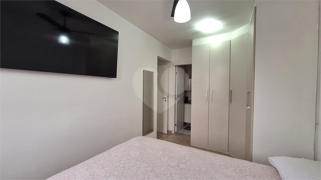Apartamento à venda com 3 quartos, sendo 1 suíte, em Vila Paiva, São Paulo, SP