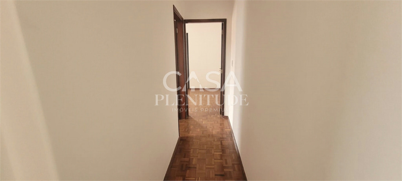 Casa à venda com 3 suítes em Vila Augusta, Sorocaba, SP