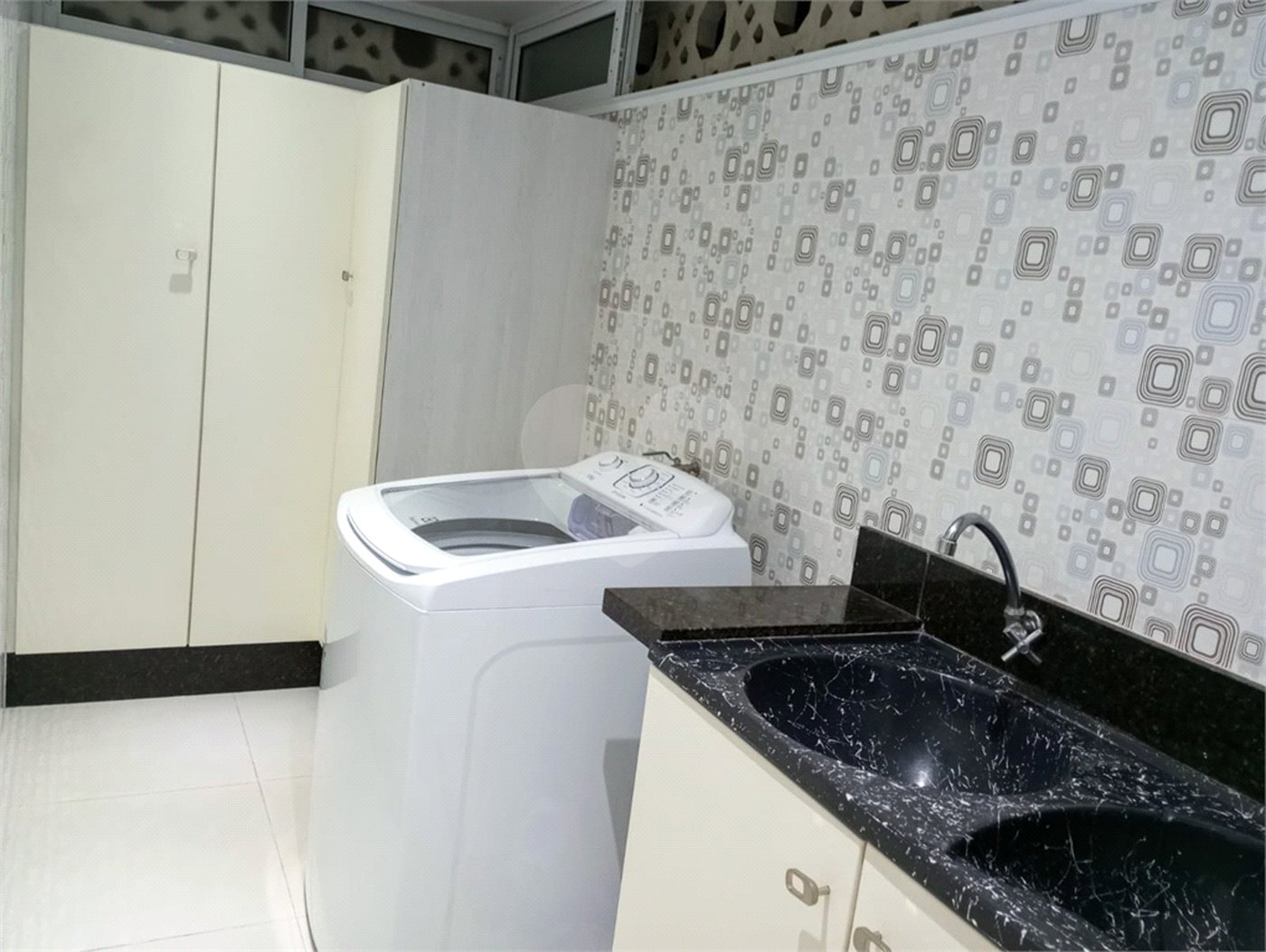 Apartamento à venda com 3 quartos, sendo 1 suíte, em Jardim Monte Kemel, São Paulo, SP