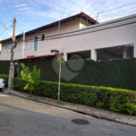 Casa à venda com 3 quartos, sendo 1 suíte,  no condomínio Casa de Rua, São Paulo - SP