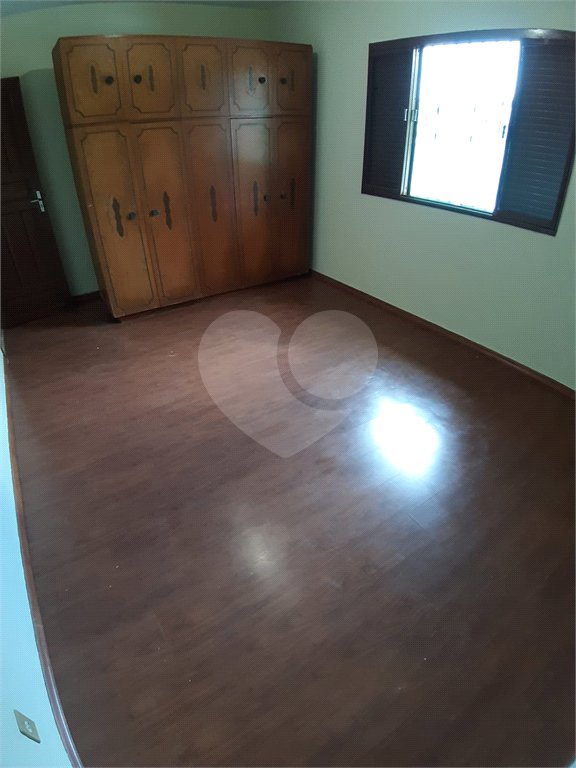 Casa à venda com 3 quartos, sendo 1 suíte,  em Vila Gomes, São Paulo, SP