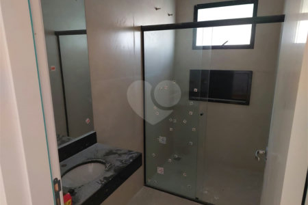 Casa Térrea à venda com 3 quartos, sendo 1 suíte, em Residencial Jardins da Catalunha, Atibaia, SP