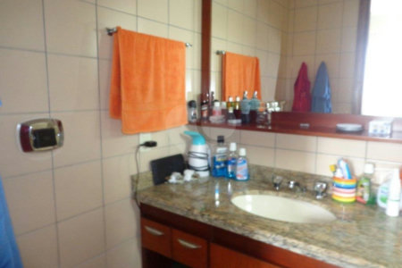 Apartamento à venda com 3 quartos, sendo 1 suíte, em Jardim Londrina, São Paulo, SP