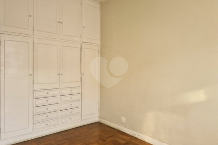 Sobrado à venda com 3 quartos, sendo 1 suíte, em Brooklin, São Paulo, SP
