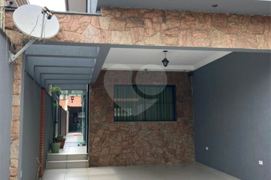 Sobrado à venda com 4 quartos, sendo 2 suítes, em Vila Barreto, São Paulo, SP