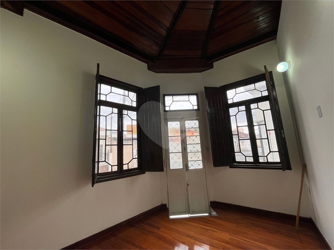 Casa para alugar com 2 quartos no Centro, Mogi das Cruzes, SP