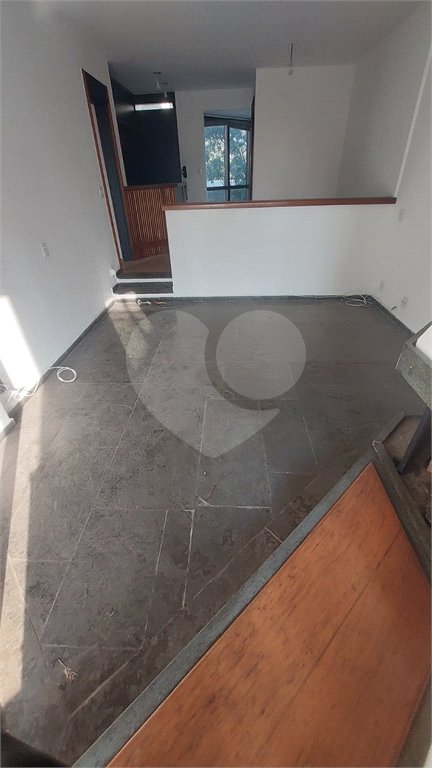 Apartamento à venda com 1 suíte em Vila Suzana, São Paulo, SP