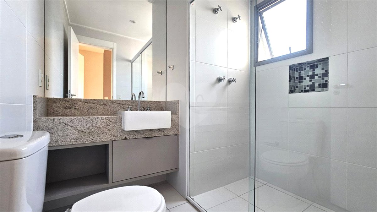 Apartamento à venda ou para alugar com 3 suítes em Chácara Santo Antônio, São Paulo, SP