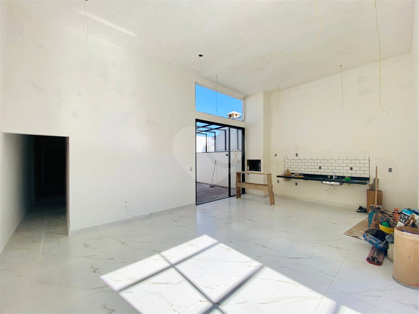 Casa à venda com 3 quartos, sendo 1 suíte, no condomínio Reserva Ipanema I, Sorocaba - SP
