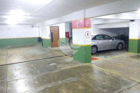 Apartamento à venda com 3 suítes em Aclimação, São Paulo, SP
