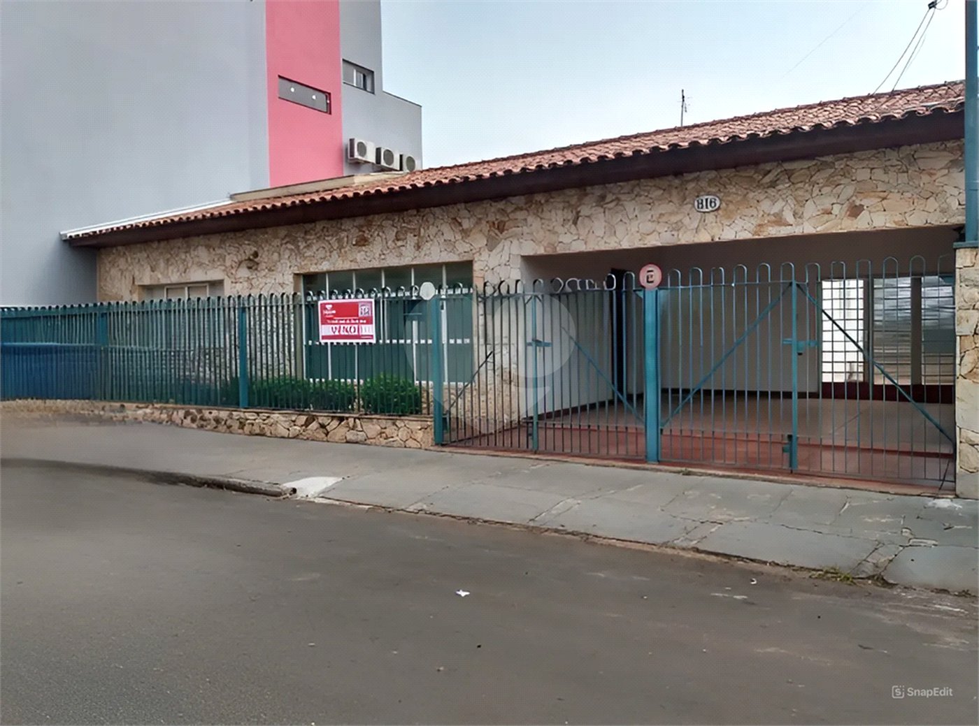 Casa à venda com 6 quartos, sendo 1 suíte, no Centro, Itapetininga, SP