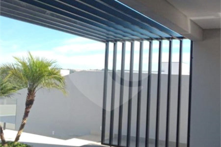 Casa à venda com 3 suítes no condomínio Portal dos Bandeirantes, Salto - SP