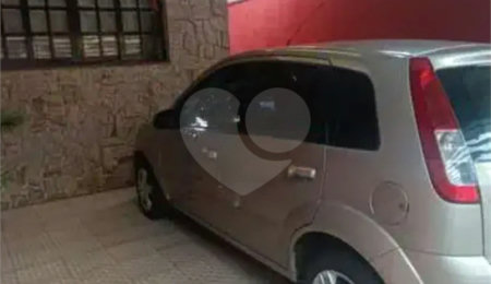 Sobrado à venda com 3 quartos, sendo 1 suíte,  em Jardim Líbano, São Paulo, SP