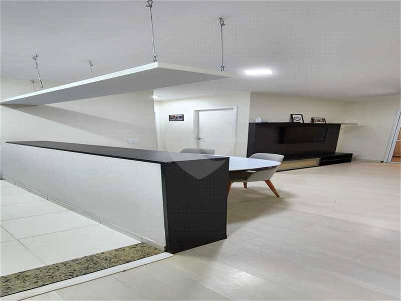 Apartamento à venda com 2 quartos, sendo 1 suíte,  em Parque Reboucas, São Paulo, SP