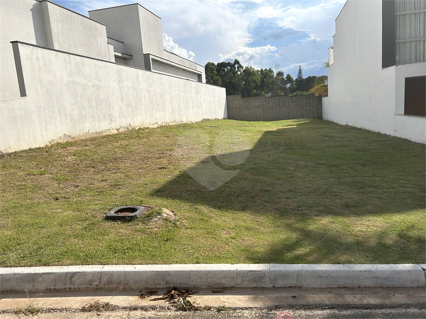 Terreno à venda em Loteamento Residencial Villágio Di Capri, Votorantim, SP