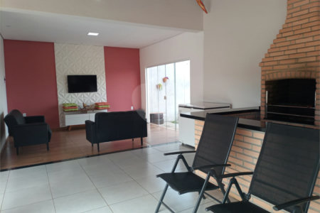 Chácara à venda ou para alugar com 2 quartos, sendo 1 suíte,  em Mato Seco, Itapetininga, SP