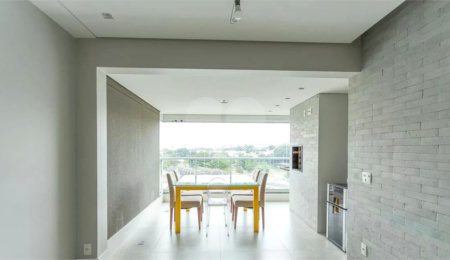 Apartamento à venda com 3 quartos, sendo 1 suíte,  em Vila Anastácio, São Paulo, SP