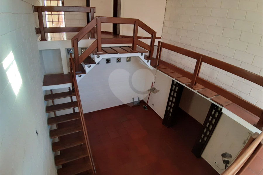 Sobrado à venda com 3 quartos, sendo 1 suíte, em Tremembé, São Paulo, SP