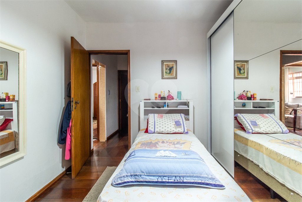 Casa à venda com 3 quartos em Jardim da Glória, São Paulo, SP