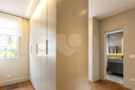 Casa à venda com 3 suítes no condomínio Villa Di San Marino, São Paulo - SP
