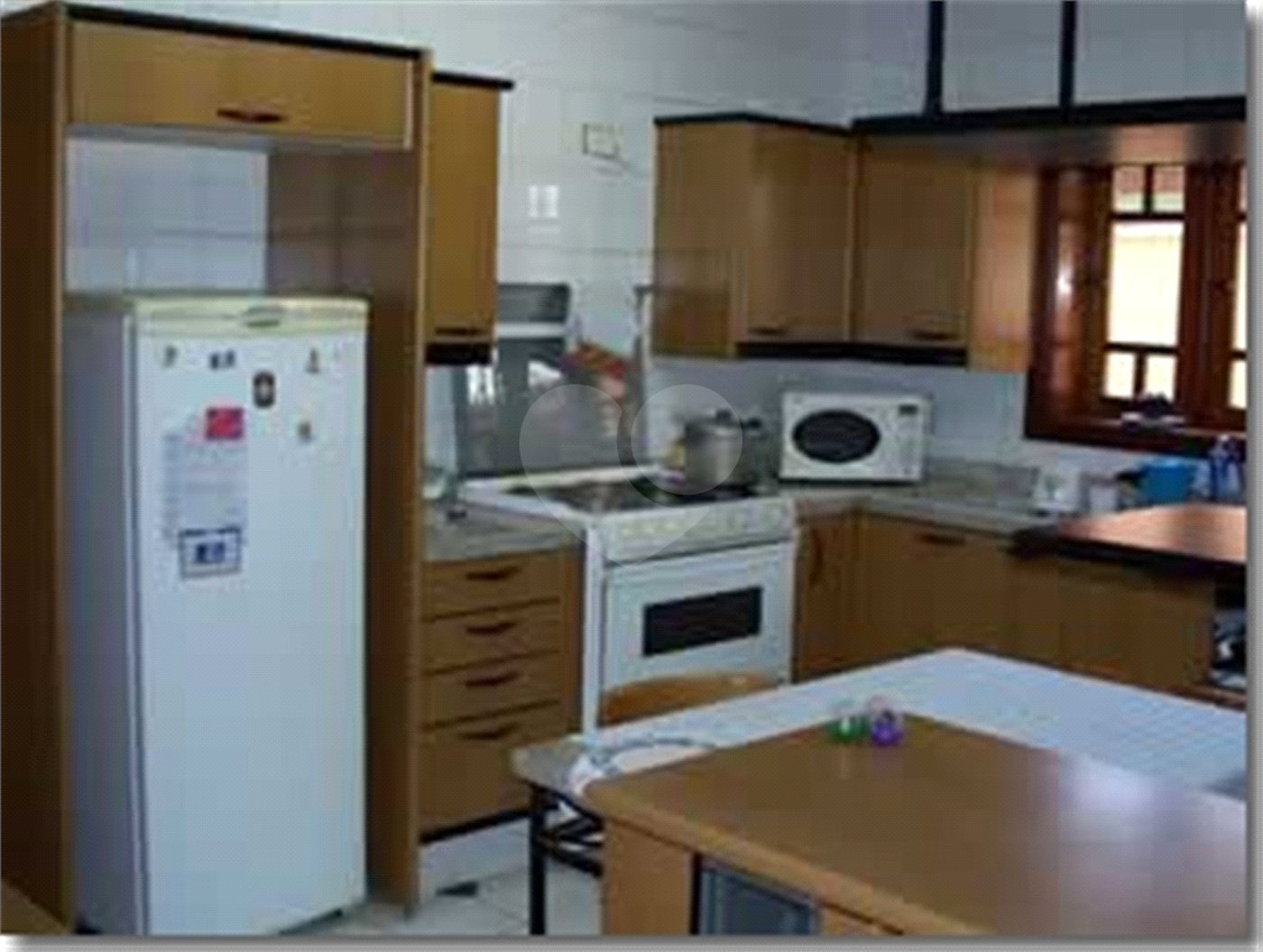 Casa à venda com 3 suítes no condomínio Village Visconde de Itamaracá, Valinhos - SP