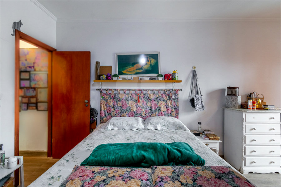 Sobrado à venda com 4 quartos, sendo 3 suítes, em Tucuruvi, São Paulo, SP