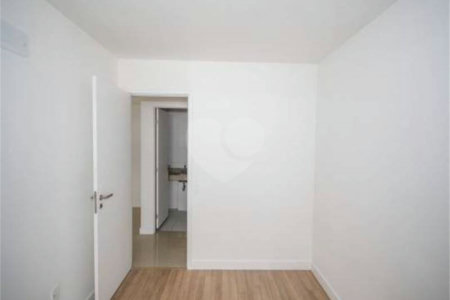 Apartamento à venda com 3 quartos, sendo 1 suíte, em Camorim, Rio de Janeiro, RJ
