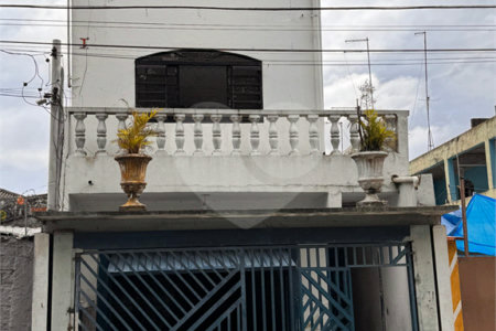 Sobrado para alugar com 3 quartos em Jardim São Vicente, São Paulo, SP