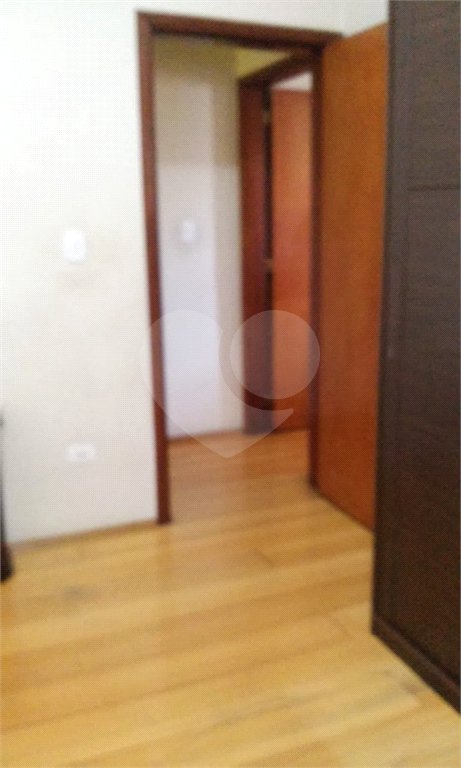 Sobrado à venda com 4 suítes em Vila Carrão, São Paulo, SP