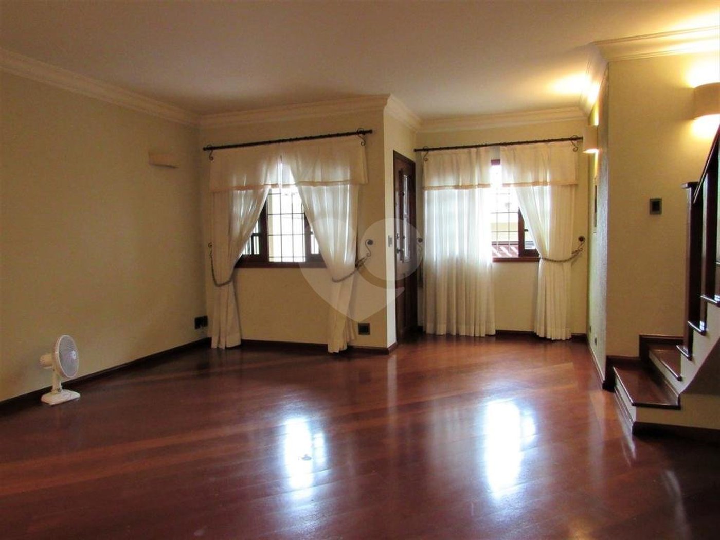 Sobrado à venda com 3 quartos, sendo 1 suíte, em Brooklin, São Paulo, SP