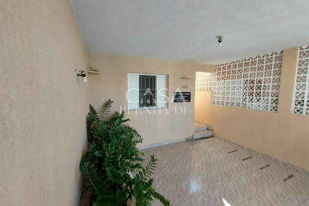 Casa Térrea à venda com 3 quartos em Vila Augusta, Sorocaba, SP
