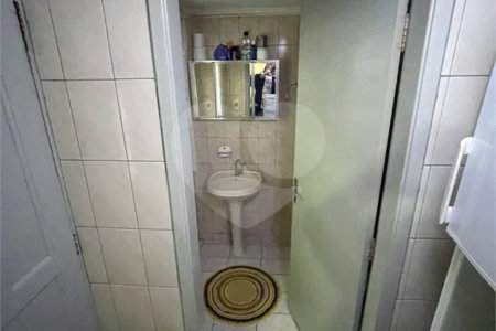 Casa Térrea à venda com 5 quartos em Vila Medeiros, São Paulo, SP