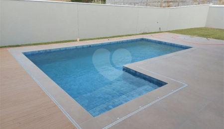Casa à venda com 5 suítes no condomínio Equilibrium, Atibaia - SP