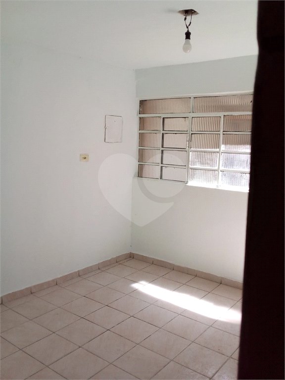 Sobrado à venda com 1 quarto em Tremembé, São Paulo, SP