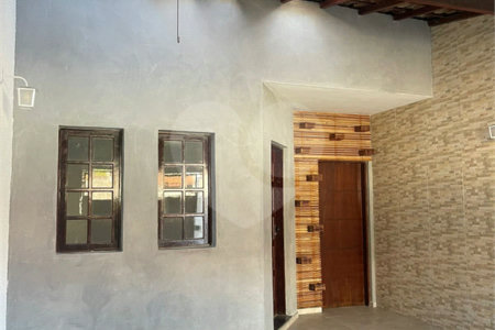 Casa à venda com 3 quartos, sendo 1 suíte, em Jardim Camila, Mogi das Cruzes, SP