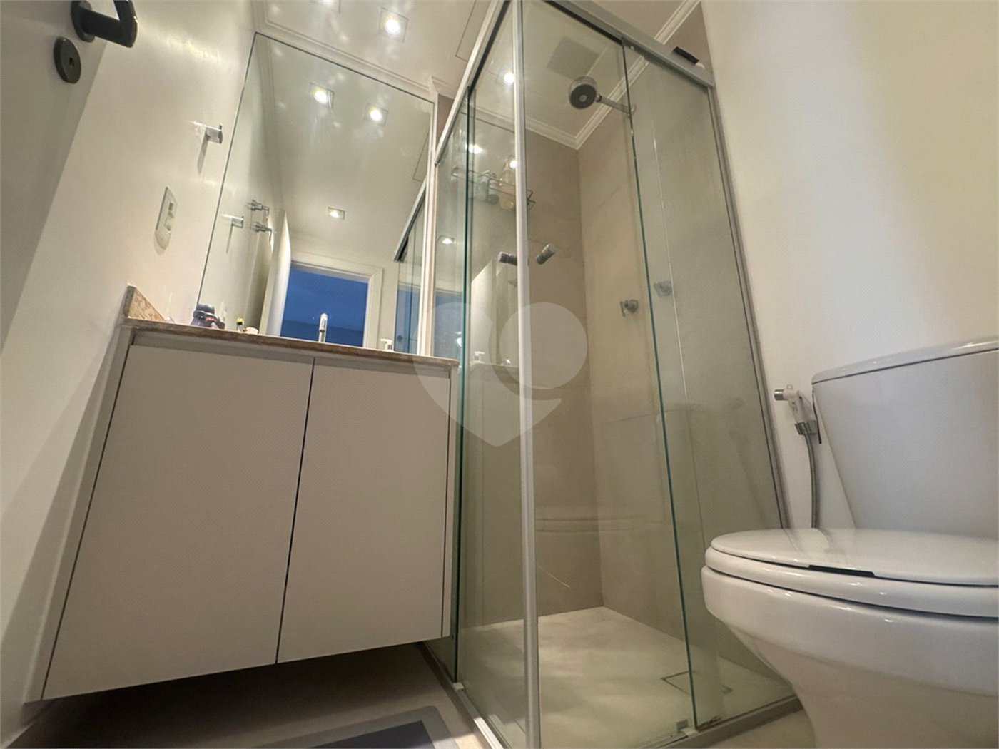Apartamento à venda com 3 suítes em Indianópolis, São Paulo, SP
