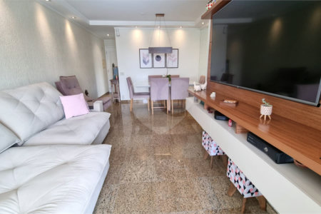 Apartamento à venda com 3 quartos, sendo 1 suíte, em Jardim Marajoara, São Paulo, SP