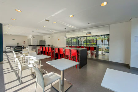 Studio novo com 33m² e vaga na garagem na região da Aclimação em São Paulo - SP.