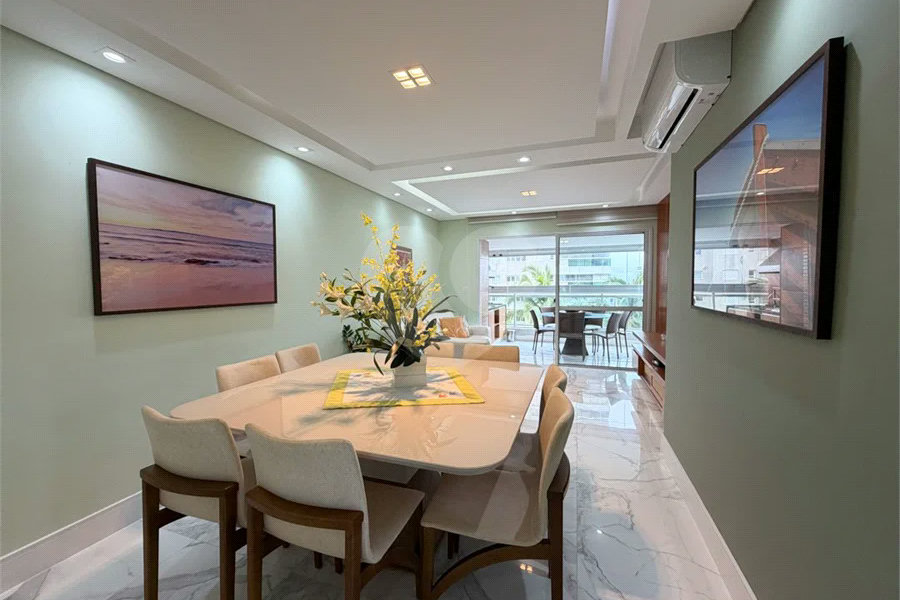Apartamento à venda com 3 quartos, sendo 1 suíte, em Riviera de São Lourenço, Bertioga, SP