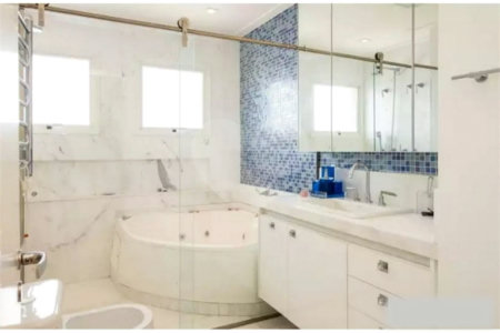 Apartamento à venda com 4 suítes em Moema, São Paulo, SP