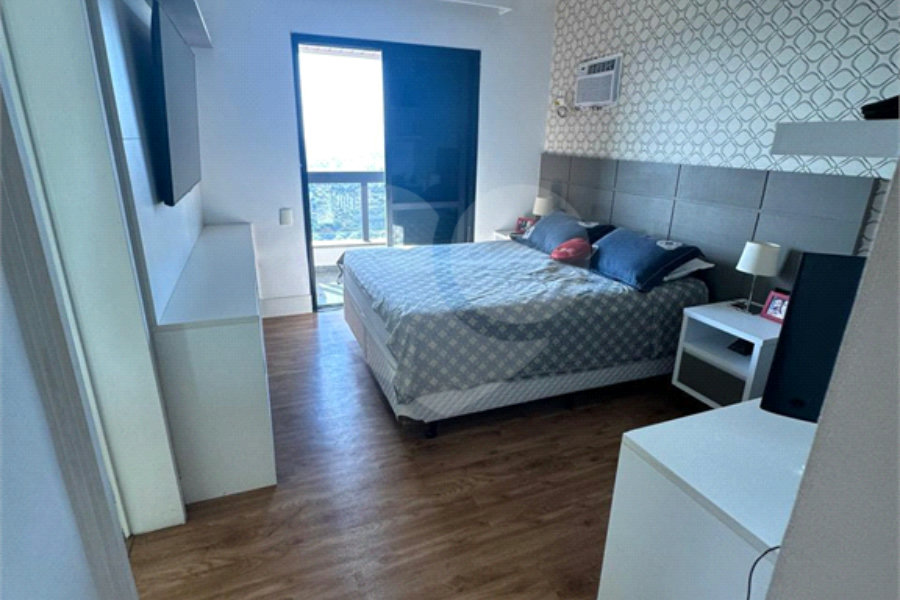 Apartamento à venda com 3 quartos, sendo 2 suítes,  em Morumbi, São Paulo, SP