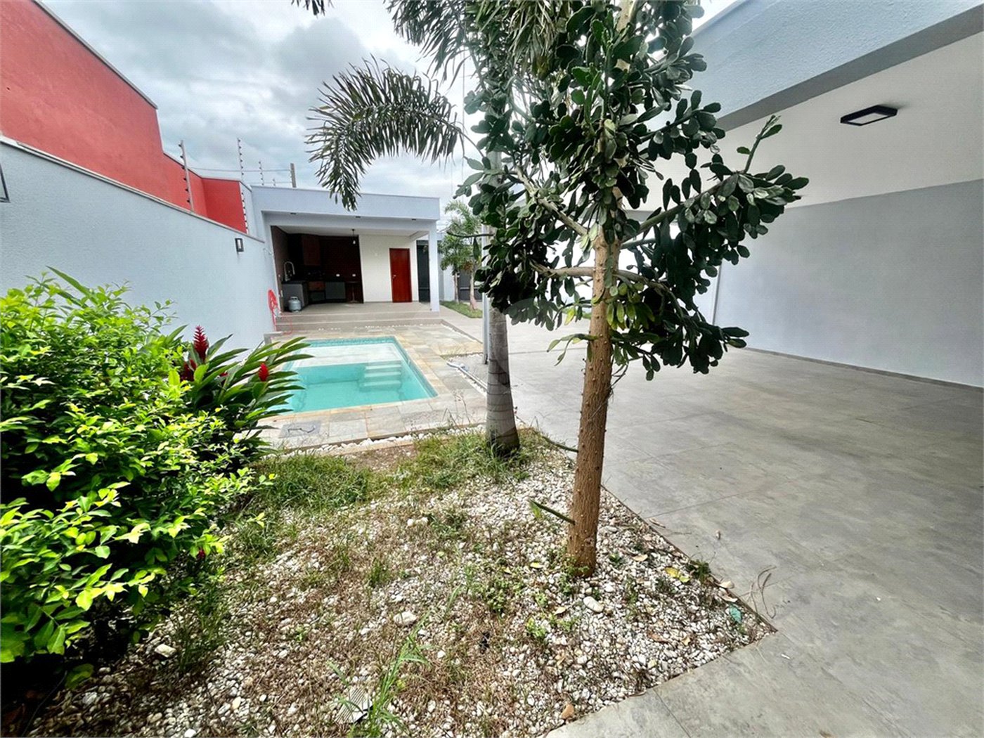 Casa à venda com 2 quartos, sendo 1 suíte,  em Vila Barth, Itapetininga, SP
