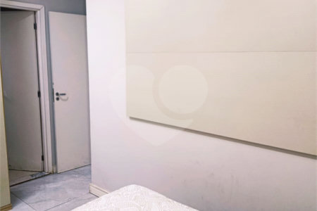 Apartamento à venda com 3 quartos, sendo 1 suíte, em Jardim Flor da Montanha, Guarulhos, SP