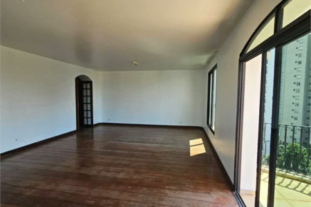 Apartamento à venda com 4 quartos, sendo 2 suítes, em Jardim Parque Morumbi, São Paulo, SP