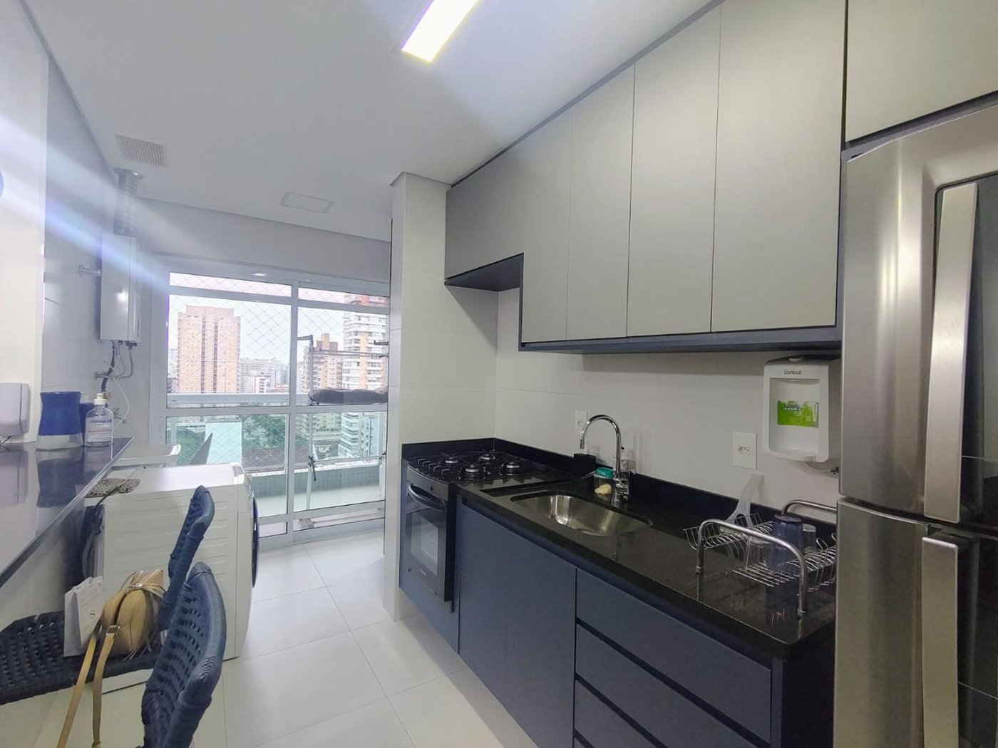 Apartamento com 2 dormitórios para alugar, 76 m² por R$ 7.000,00/mês - Gonzaga - Santos/SP