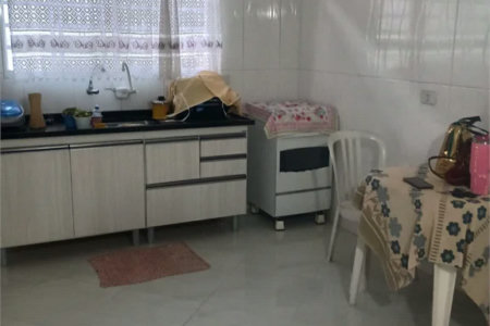 Casa à venda com 4 quartos, sendo 1 suíte, em Vila Cordeiro, São Paulo, SP